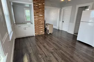 17 Booth Ave, Pawtucket, RI 02861 - Photo 3