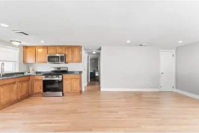 31 Glossop Street, Providence, RI 02911 - Photo 5
