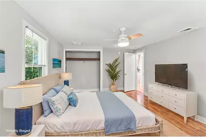 31 Glossop Street, Providence, RI 02911 - Photo 9