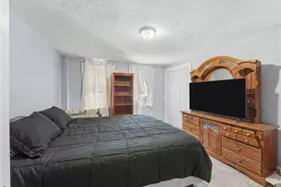 21 Church St, West Warwick, RI 02893 - Photo 23