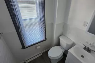 6 Winthrop St, Cranston, RI 02910 - Photo 9