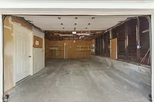 36 Amherst St, Cumberland, RI 02864 - Photo 31