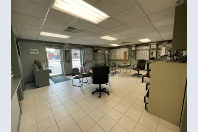 1168 Warwick Avenue, Warwick, RI 02888 - Photo 7