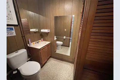 1168 Warwick Avenue, Warwick, RI 02888 - Photo 15