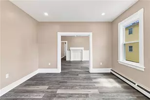 16 Deborah St, Providence, RI 02909 - Photo 19