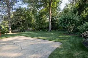 77 Drybrook Rd, Warwick, RI 02889 - Photo 31