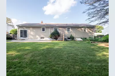 77 Drybrook Road, Warwick, RI 02889 - Photo 33