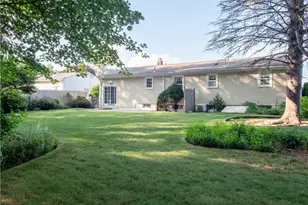 77 Drybrook Rd, Warwick, RI 02889 - Photo 31