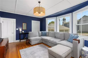 7 Prairie Ave, Newport, RI 02840 - Photo 13