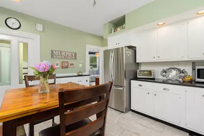 7 Prairie Avenue, Newport, RI 02840 - Photo 19