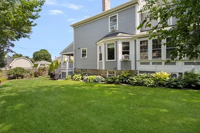 7 Prairie Avenue, Newport, RI 02840 - Photo 35