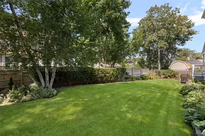 7 Prairie Avenue, Newport, RI 02840 - Photo 35