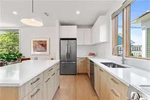 59 Warren St, Providence, RI 02907 - Photo 25