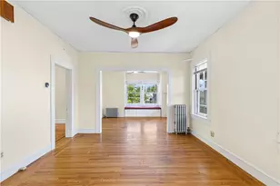 20 Spring Garden St, Warwick, RI 02888 - Photo 17