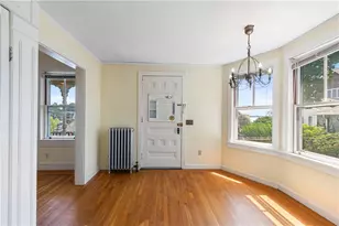 20 Spring Garden St, Warwick, RI 02888 - Photo 19