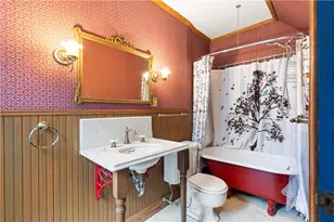 20 Spring Garden St, Warwick, RI 02888 - Photo 25