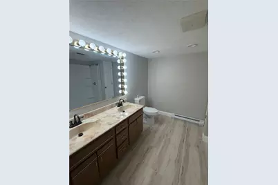 684 Park Avenue, Cranston, RI 02910 - Photo 17