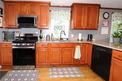 61 Amesbury Circle, Middletown, RI 02842 - Photo 17