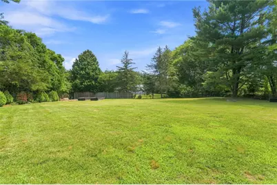 9 Eileen Drive, North Kingstown, RI 02852 - Photo 37