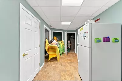 19 Gilcrest Drive, West Warwick, RI 02893 - Photo 15