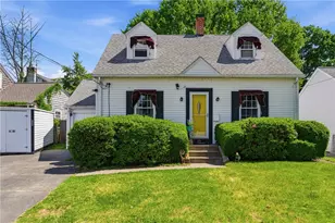 69 Roger Williams Ave, East Providence, RI 02916 - Photo 1