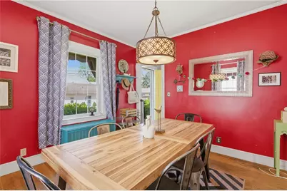 69 Roger Williams Avenue, East Providence, RI 02916 - Photo 9