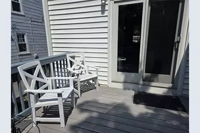 11 Byrnes Street, Newport, RI 02840 - Photo 15