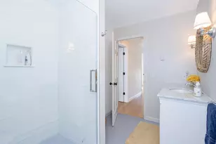 8 Key Ct, Newport, RI 02840 - Photo 35
