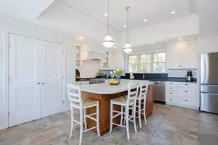 8 Key Ct, Newport, RI 02840 - Photo 15