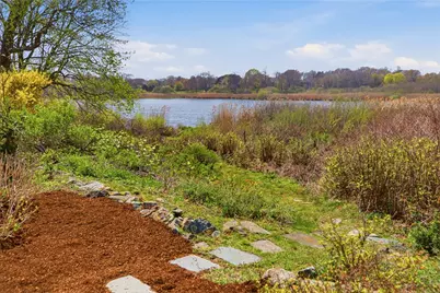 8 Key Court, Newport, RI 02840 - Photo 11