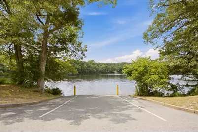 27 Higgins Street #201, Smithfield, RI 02917 - Photo 17