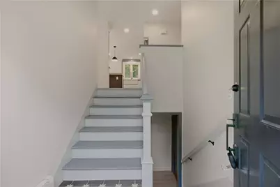 18 Waterman Street, Bristol, RI 02809 - Photo 3