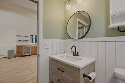 18 Waterman Street, Bristol, RI 02809 - Photo 33
