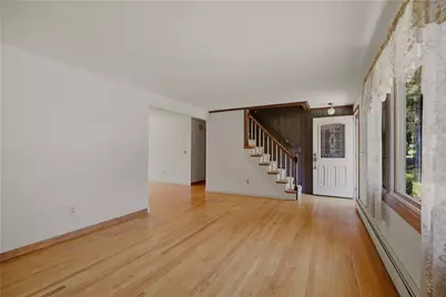 46 Beth Road, Tiverton, RI 02878 - Photo 5