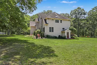 555 Carpenter Lane, North Kingstown, RI 02874 - Photo 5