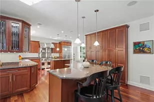 555 Carpenter Ln, North Kingstown, RI 02874 - Photo 13