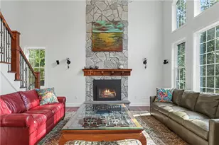 555 Carpenter Ln, North Kingstown, RI 02874 - Photo 9