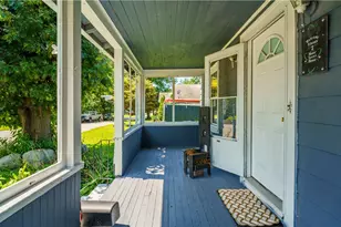 68 Covel Cir, Warwick, RI 02888 - Photo 3