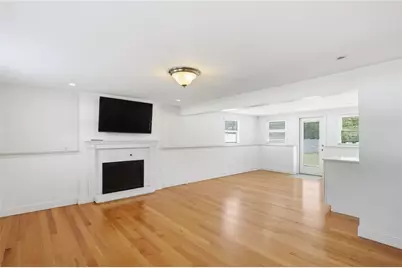 1566 Victory Highway, North Smithfield, RI 02896 - Photo 15
