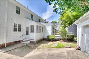 70 Sargent Ave, Providence, RI 02906 - Photo 31