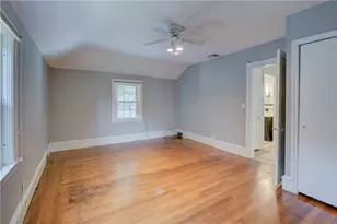 70 Sargent Ave, Providence, RI 02906 - Photo 21