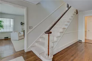 70 Sargent Ave, Providence, RI 02906 - Photo 17