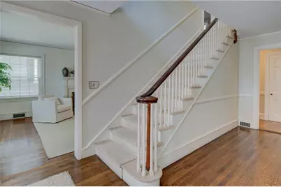 70 Sargent Avenue, Providence, RI 02906 - Photo 17