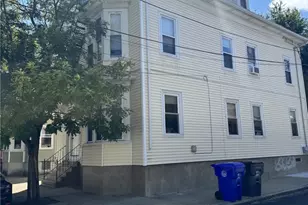 71 Sutton St, Providence, RI 02903 - Photo 3