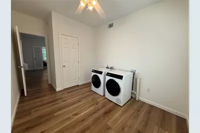 125 Pleasant Street #1, Providence, RI 02906 - Photo 13