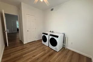 125 Pleasant St, Providence, RI 02906 - Photo 13