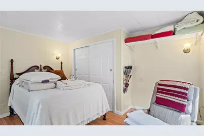 979 Toll Gate Road, Warwick, RI 02886 - Photo 15