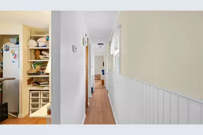 979 Toll Gate Road, Warwick, RI 02886 - Photo 9