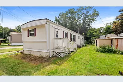 979 Toll Gate Road, Warwick, RI 02886 - Photo 17