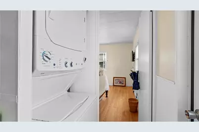 979 Toll Gate Road, Warwick, RI 02886 - Photo 13